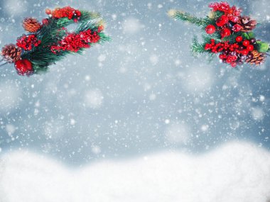 Kış Noel arkaplanı köknar dalları koniler ve kar çelengi ışıkları