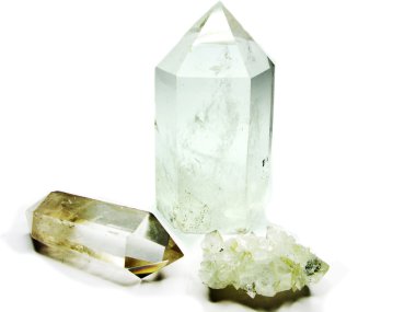 Rock ctystal kuvars ve apophyllite Jeod jeolojik kristalleri 