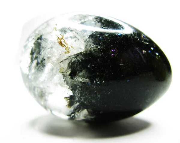 Batu ctystal kuarsa dengan klorit telur geologi kristal — Stok Foto