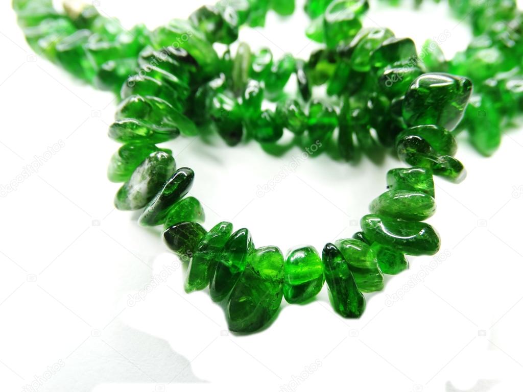 chrome diopside semiprecious beads necklace