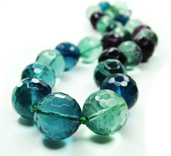 Perles de pierre gemme fluorite collier bijoux — Photo