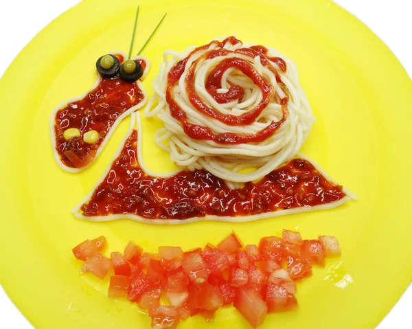 Kreatywne jedzenie warzyw kolacja ślimak formularza — Zdjęcie stockowe