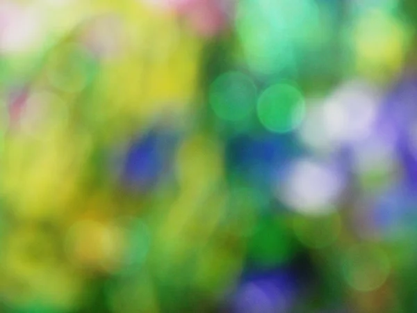 Abstrakter Hintergrund verschwommen glänzend grün und blau — Stockfoto