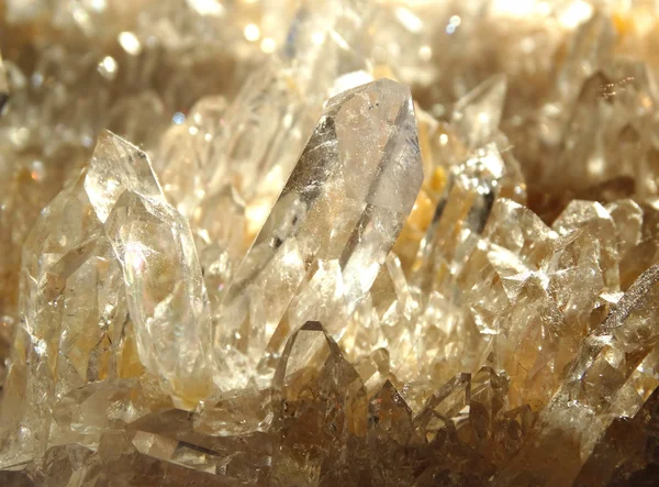 Rock kristal kuvars Jeod jeolojik kristalleri temizleyin 