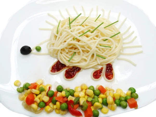 Comida vegetal criativa forma de ouriço jantar — Fotografia de Stock