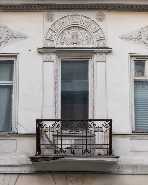Vintage Architektur Klassische Fassade Gebäude Frontansicht Architektonisches Detail Balkon Mit — Stockfoto