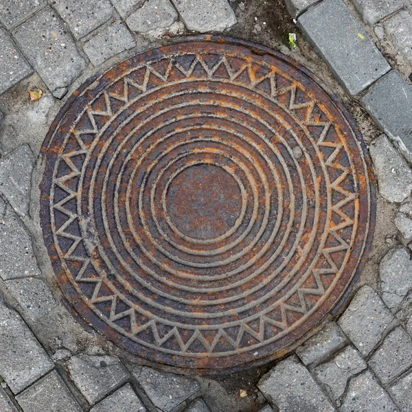 Old Metal Rusty Manhole Cover Iron Sewer Cap City Street — Stock Photo, Image