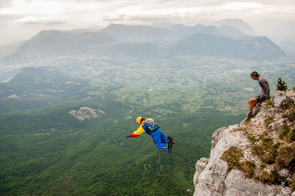 Базовый прыжок — стоковое фото