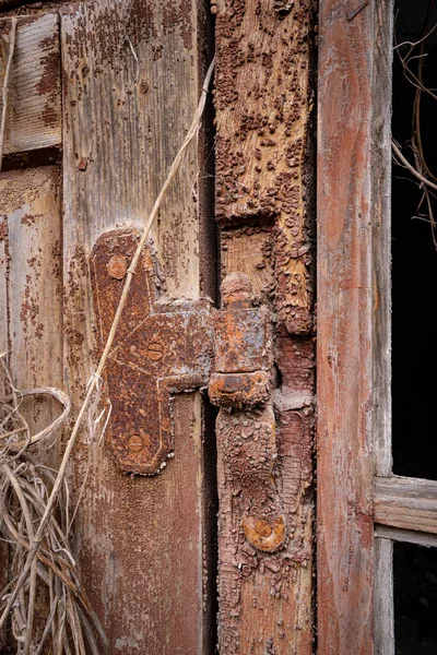 Bisagras Puerta Vintage Una Casa Vieja Textura Árbol Viejo Con —  Fotos de Stock