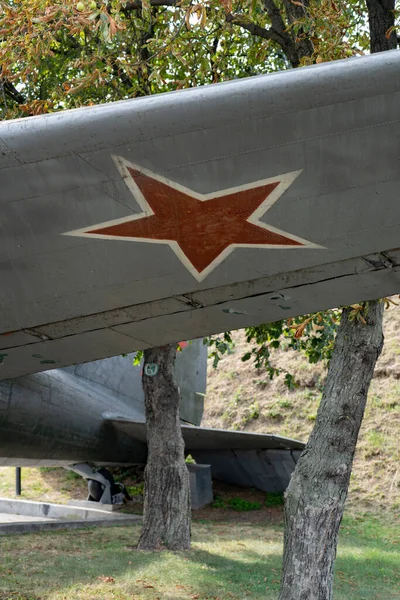 Une Étoile Rouge Cinq Faces Peinte Sur Aile Avion Seconde — Photo