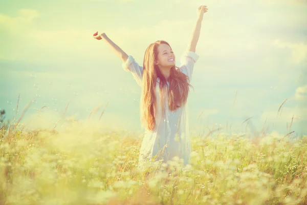 идеи не обращая внимания на. выслушать собеседника. общительный человек. муж и жена в интернете. мужчина в доме!.