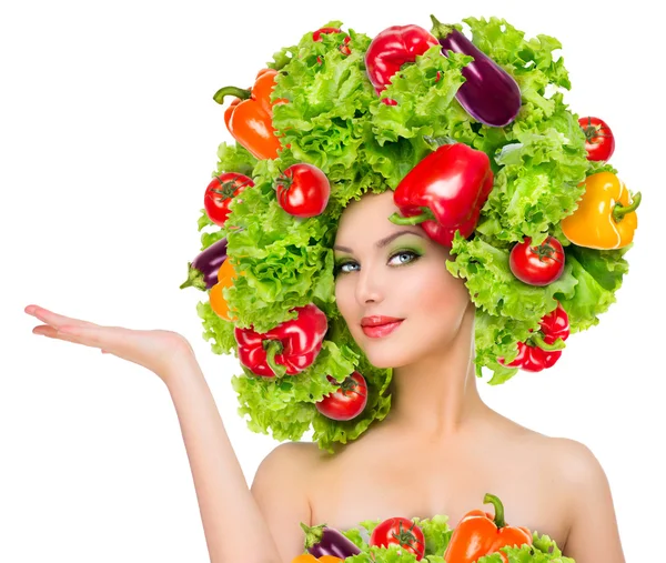 Chica con verduras peinado . —  Fotos de Stock