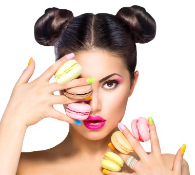 Kız alma renkli macaroons