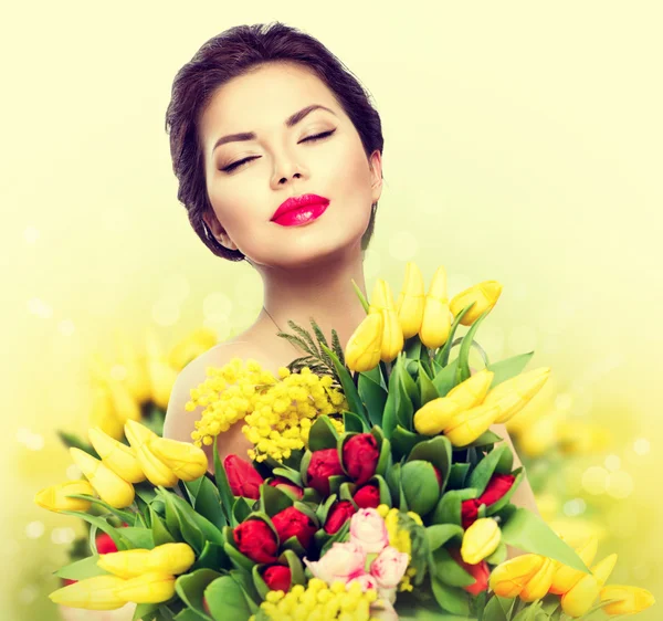 https://st2.depositphotos.com/1491329/7413/i/450/depositphotos_74138317-stock-photo-woman-with-flowers-bouquet.jpg