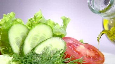 Sağlıklı sebze salatası