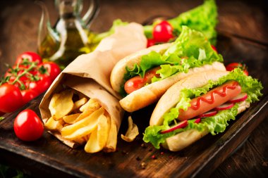 Hamburger kızartma tablo ile