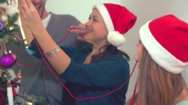 Aile dekorasyonu Noel ağacı