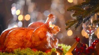 Tatil sofra Türkiye ile dekore edilmiştir.