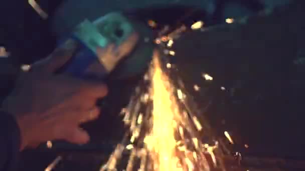 Slipning processen på stålkonstruktion — Stockvideo