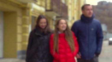 Aile Enjoying turistik şehir.