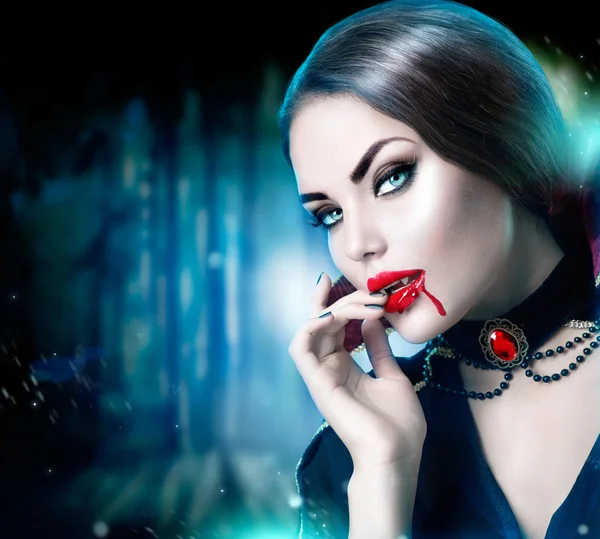 Bella donna vampiro di Halloween — Foto Stock