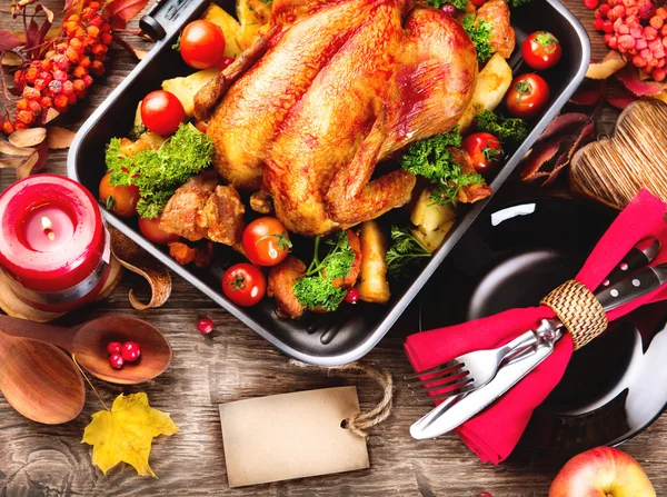 感謝祭の食卓を添えてトルコ — ストック写真