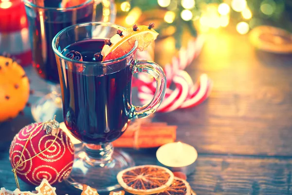 Bevanda calda di vino rimuginato di Natale . — Foto Stock