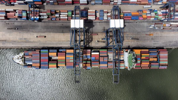 Commerciële Haven Met Containerschip Kranen Bovenaanzicht Vanuit Lucht Stockfoto