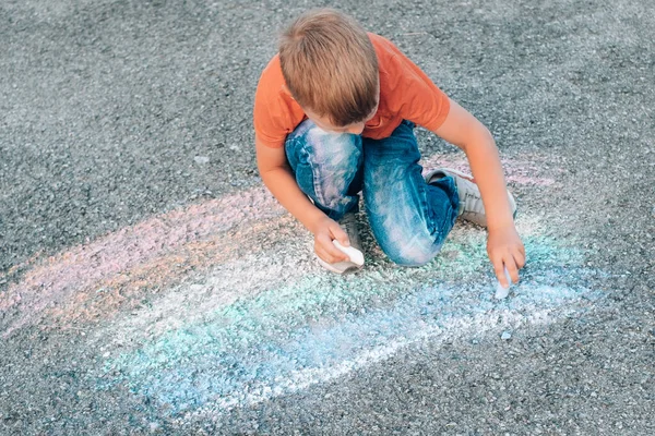 Boy Both Hands Draws Rainbow Sidewalk Top View Concept Cleaning — Stock Photo, Image