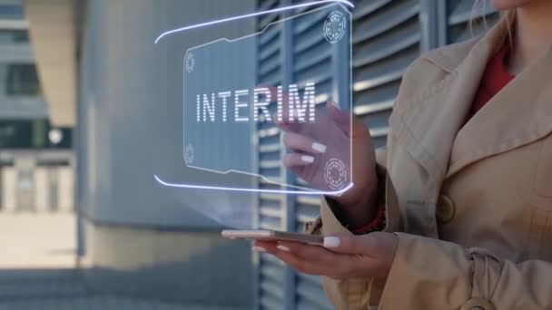 Businesswoman interaguje HUD INTERIM — Stock video