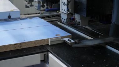 Otomatik makine aracı
