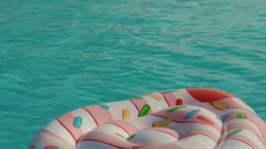 Uçan lastik dondurma