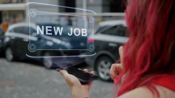 Rousse femme interagit HUD nouvel emploi — Video