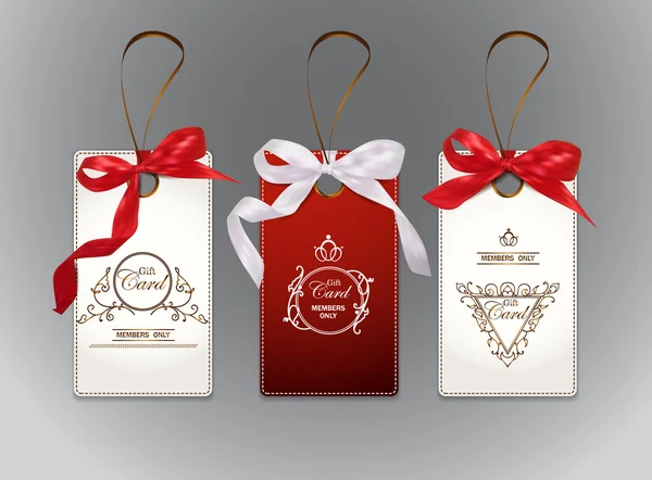 Set di eleganti carte con nastri di seta ed elementi di design floreale — Vettoriale Stock