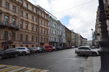city street, buildings in the city