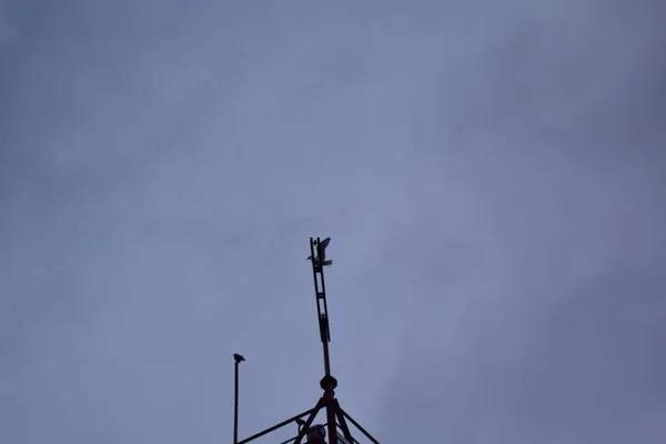 Antenna Metallo Sulla Torre — Foto Stock