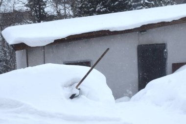 Köyde kış akşamı