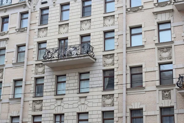 Detalhes Fachada Edifício Edifícios Antigos Cidade — Fotografia de Stock