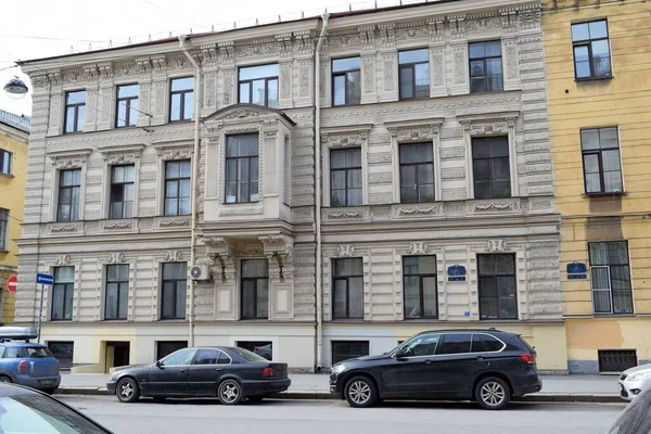 Verkehr Auf Einer Großstadtstraße — Stockfoto