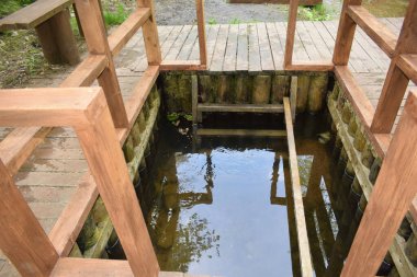 Yazı tipi, banyo yapmak ve sertleştirmek için bir yer, sağlıklı bir yaşam tarzı