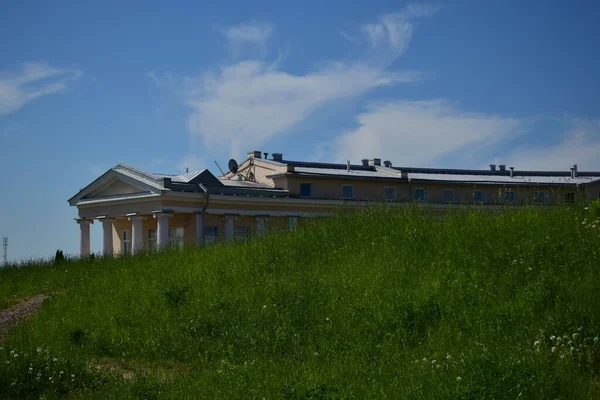 Gebouw Het Park Tuinaanleg Plaats Van Menselijke Ontspanning — Stockfoto