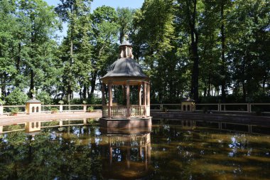 Park dinlenme ve yürüme yeridir.