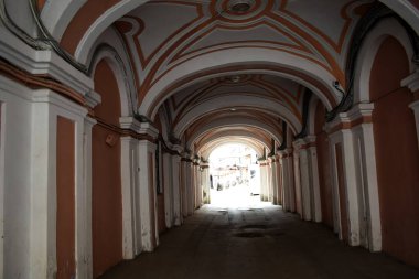 Tavan kemeri, kemer yolu, kemer yolu, koridor