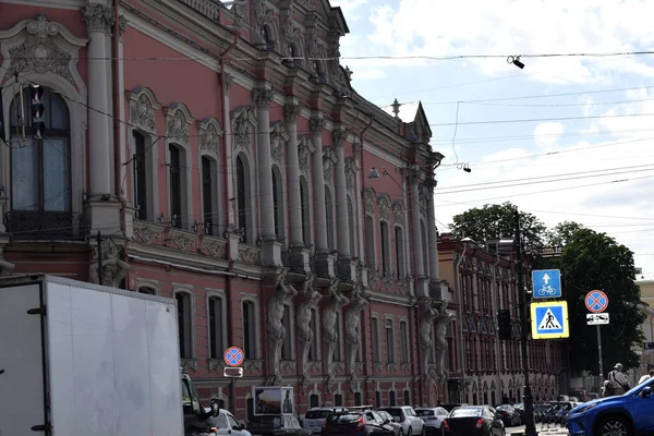 Szczegóły Elewacji Budynku Styl Antyczny — Zdjęcie stockowe