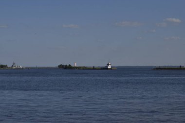 Nehir manzarası, yaz günü, nehir, deniz, kanal