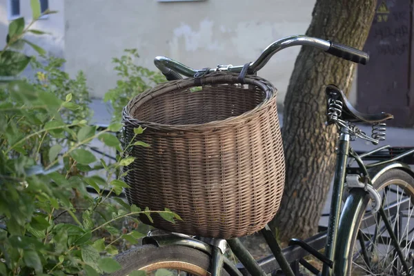 Oud Gebouw Details Van Gevel Van Het Gebouw — Stockfoto