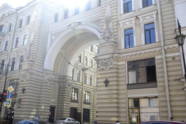 Binanın ön cephesinin ayrıntıları