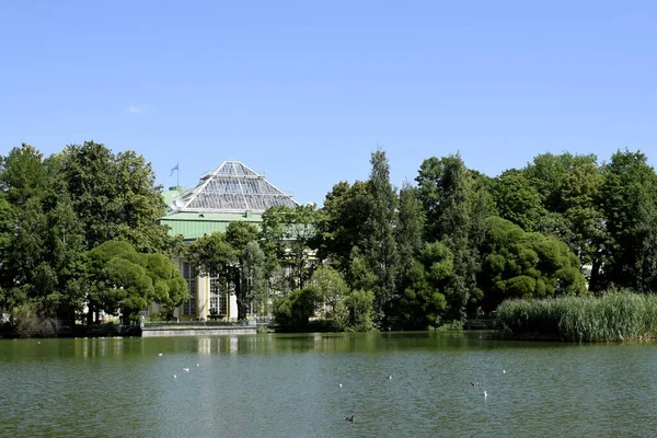 Parque Lugar Para Pessoas Relaxarem Caminharem — Fotografia de Stock