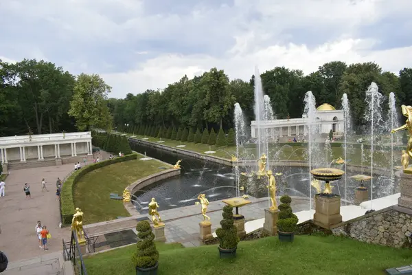 Fontaine Dans Parc Aménagement Paysager — Photo