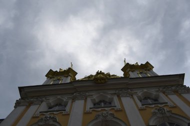 Evin dış görünüşünün ayrıntıları.